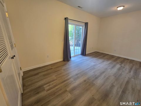 Tiny photo for 1 Oak Meadows Drive #1, Brookfield, CT 06804 (MLS # 24163311)