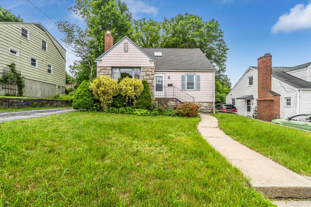 Photo of 214 Thames Street, New London, CT 06320 (MLS # 24138711)