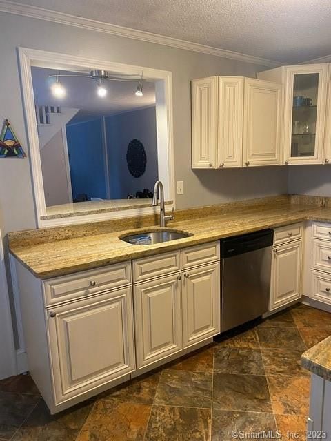 Tiny photo for 334 Summit Street #334, Manchester, CT 06040 (MLS # 24170979)