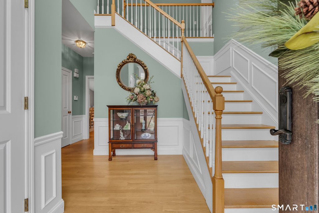 Photo of 1 Haywagon Drive, Old Lyme, CT 06371 (MLS # 24159513)