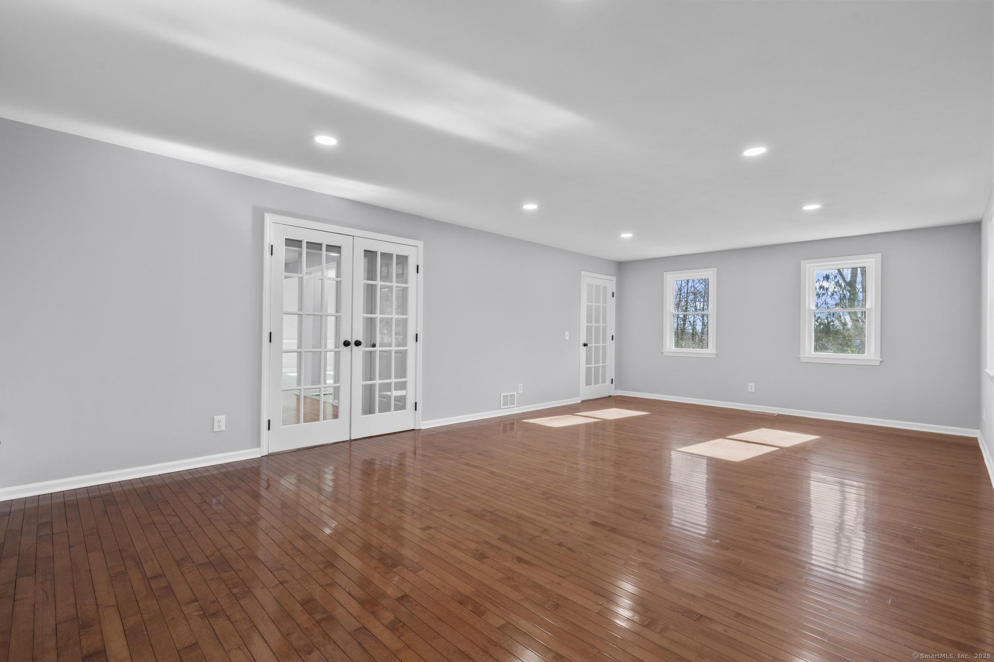 40 Harkness Drive, Madison, Connecticut image 13