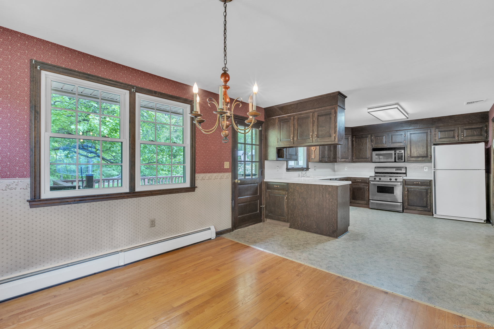 84 Blue Ridge Drive, Somers, Connecticut image 7