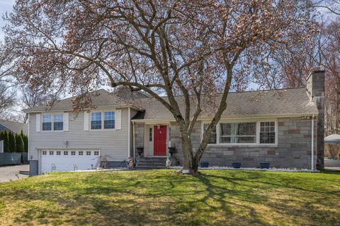 Single Family Residence in Fairfield CT 2107 Benson Road.jpg