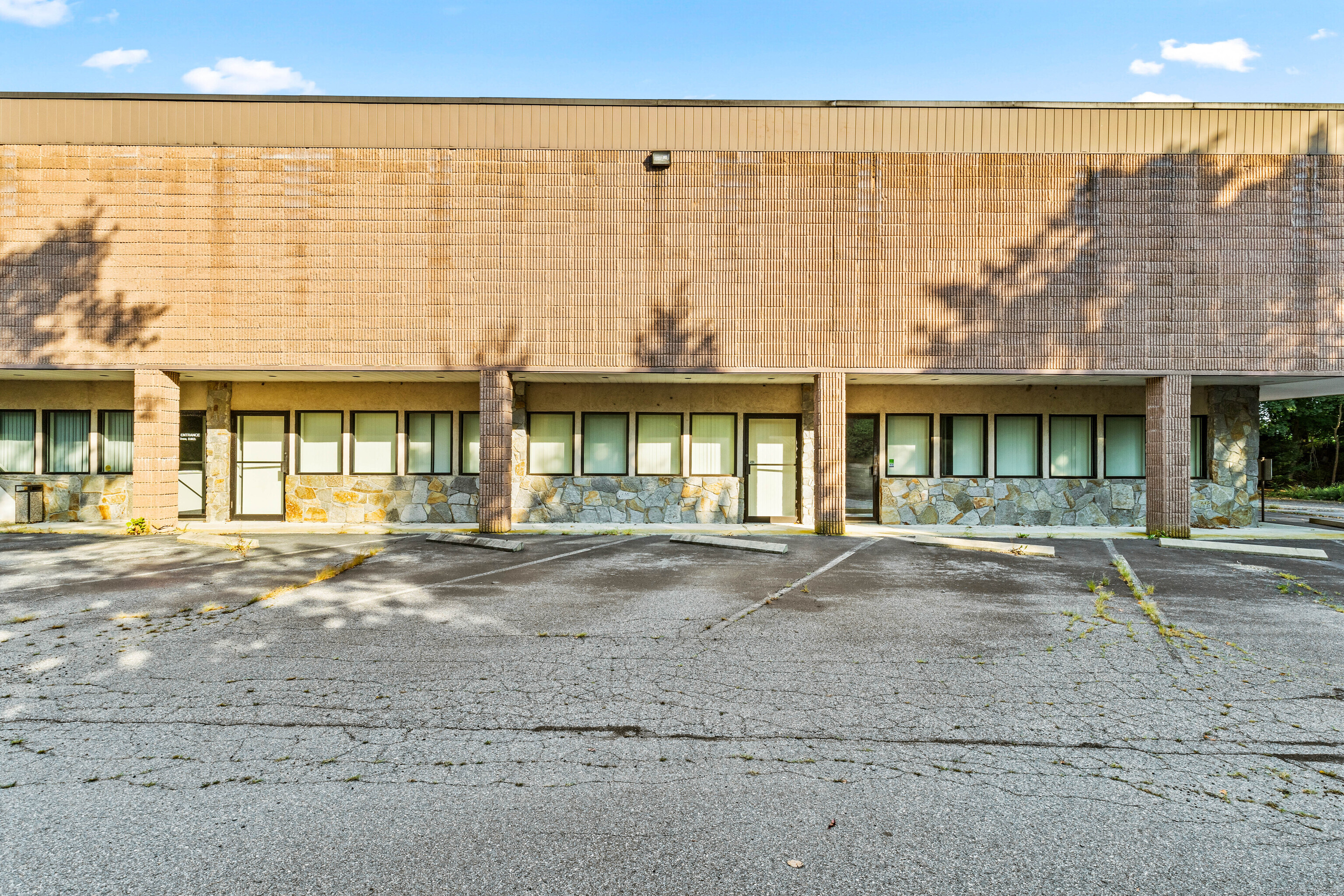 256 Boston Post Road