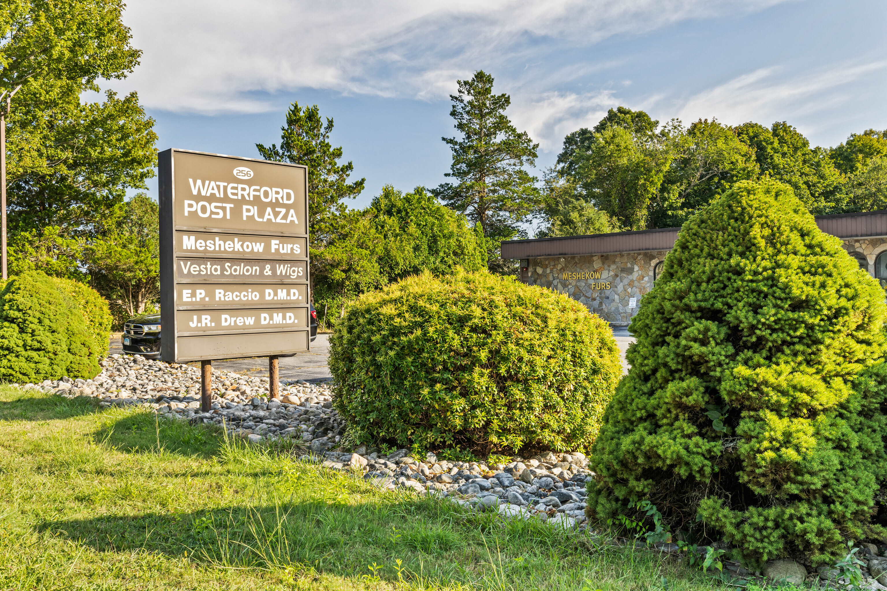 256 Boston Post Road