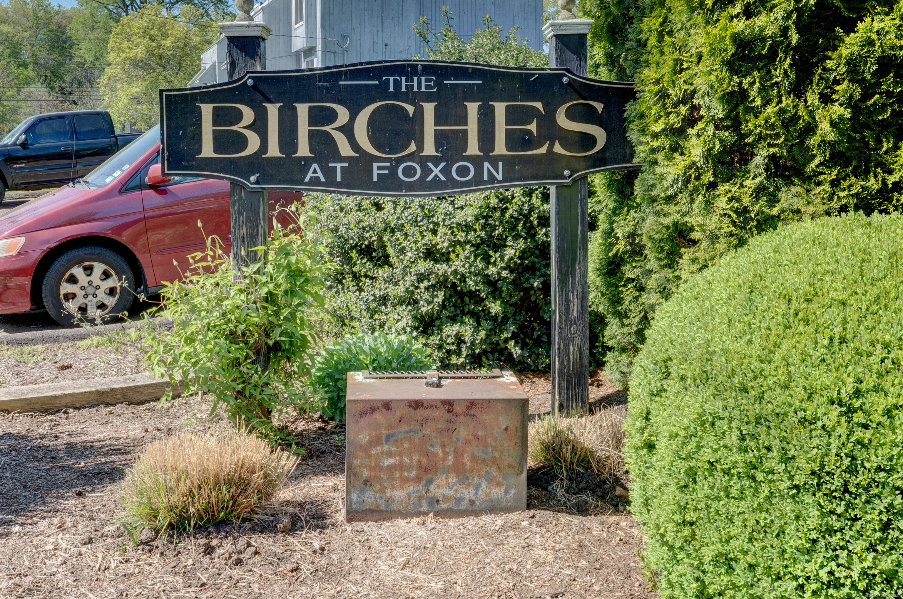 East Haven, Connecticut 06513, United States, 2 Bedrooms Bedrooms, ,2 BathroomsBathrooms,Residential,Pending,57871