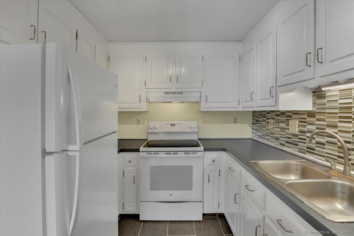 4 Countryside Lane #4, Middletown, Connecticut image 6