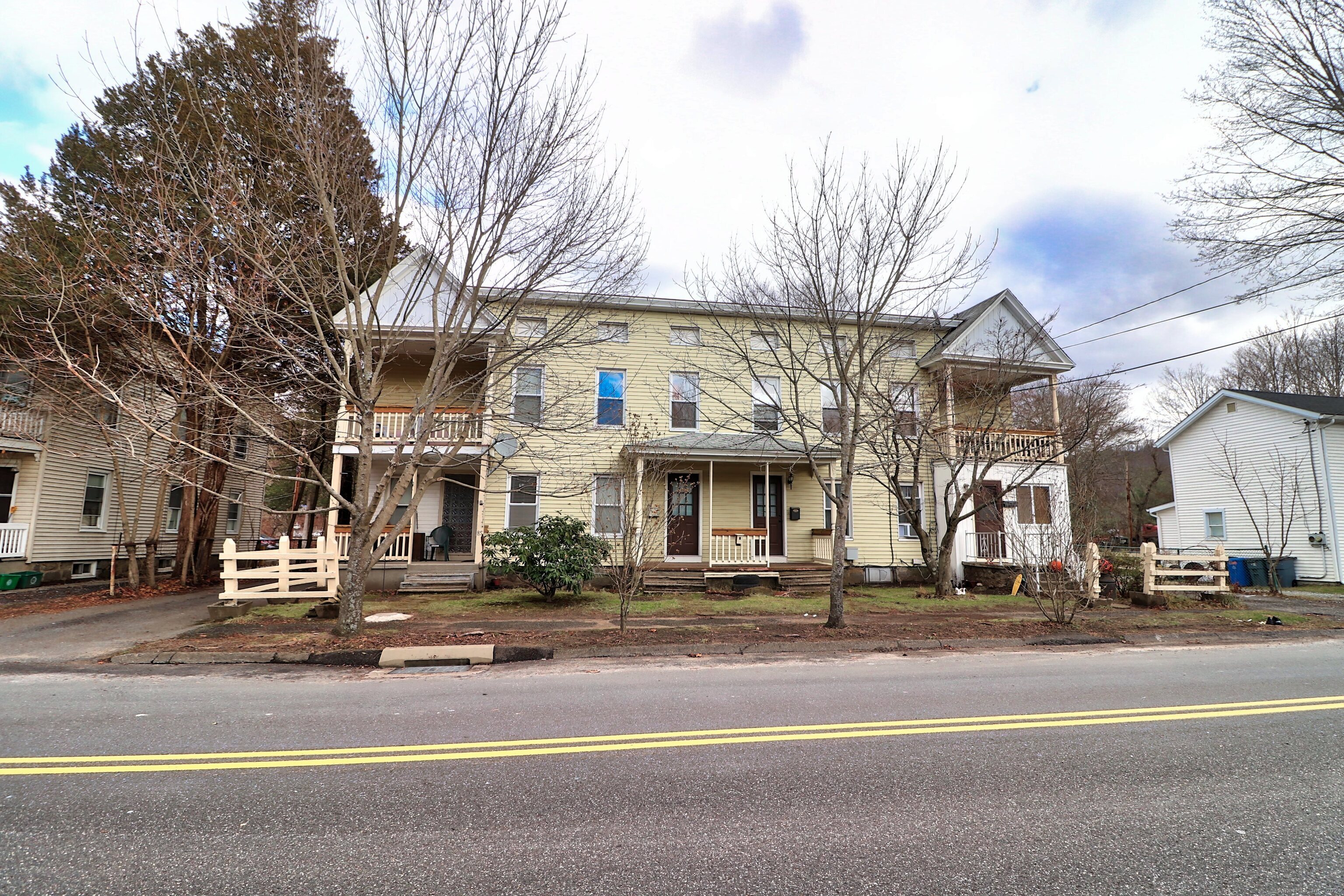 Property for Sale at Railroad Avenue, Beacon Falls, Connecticut - Bedrooms: 12 
Bathrooms: 5 
Rooms: 20  - $575,000