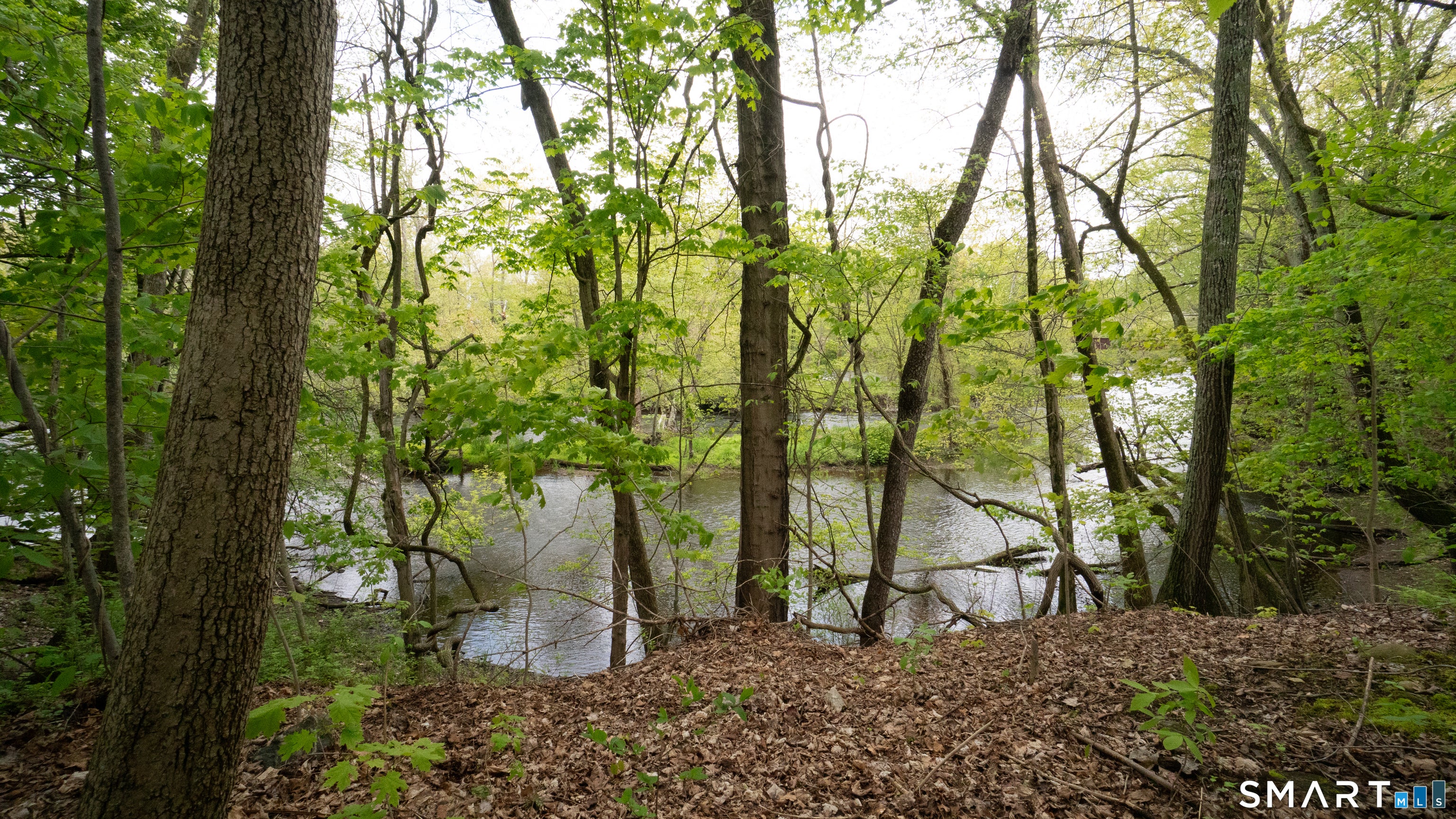2 River Road