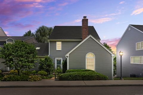 Condo For Sale - 120 Prospect Street #66<br/> Ridgefield, CT 06877