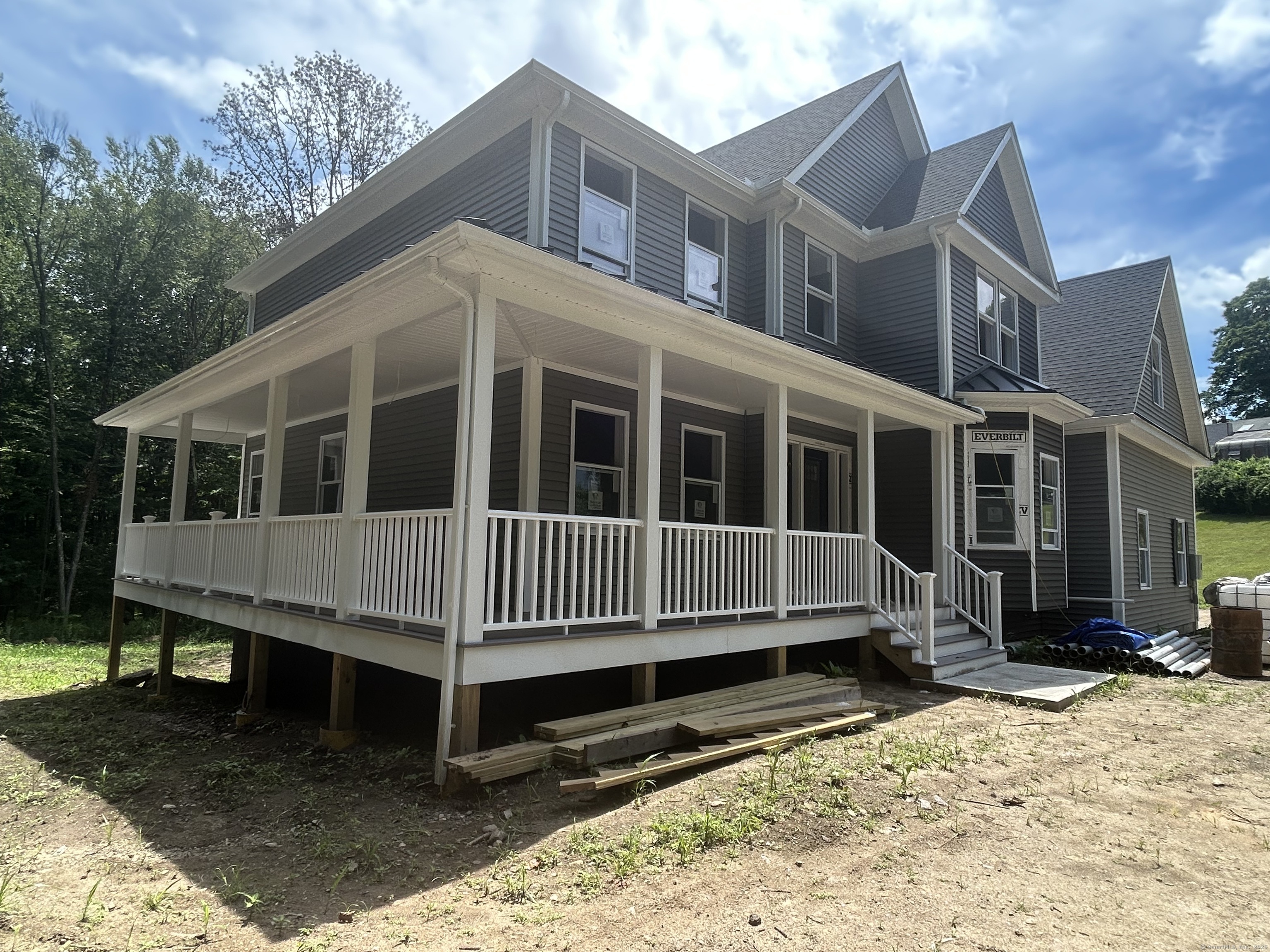 4 mead farm Road