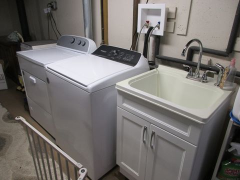 Tiny photo for 220 Morgan Lane, West Haven, CT 06516 (MLS # 24136773)