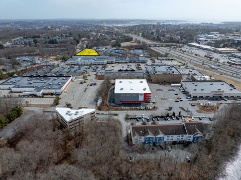 Tiny photo for 400 Bayonet Street, New London, CT 06320 (MLS # 24141952)