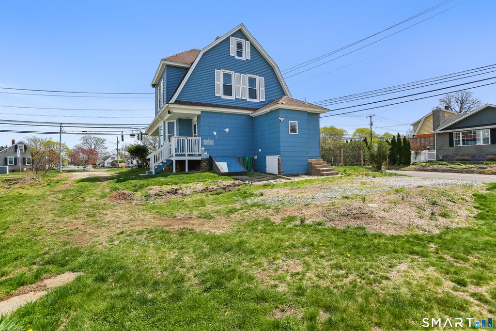 Photo of 939 Nichols Avenue, Stratford, CT 06614 (MLS # 24168192)