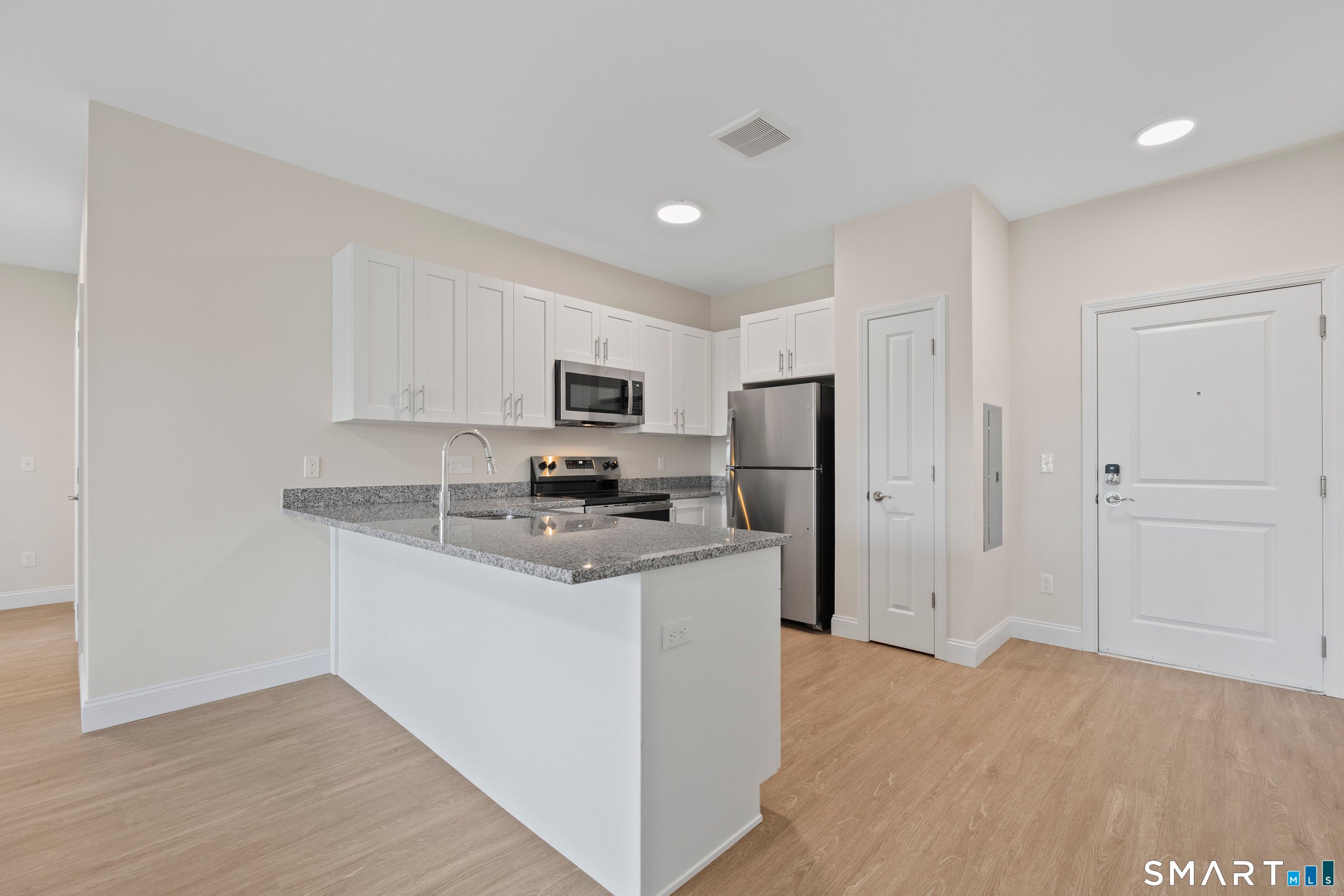 55 Steele Boulevard 110