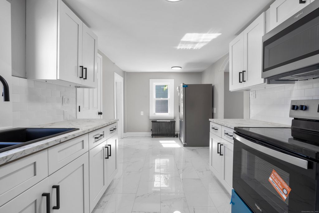 Photo of 188 Shaw Street, New London, CT 06320 (MLS # 24143353)