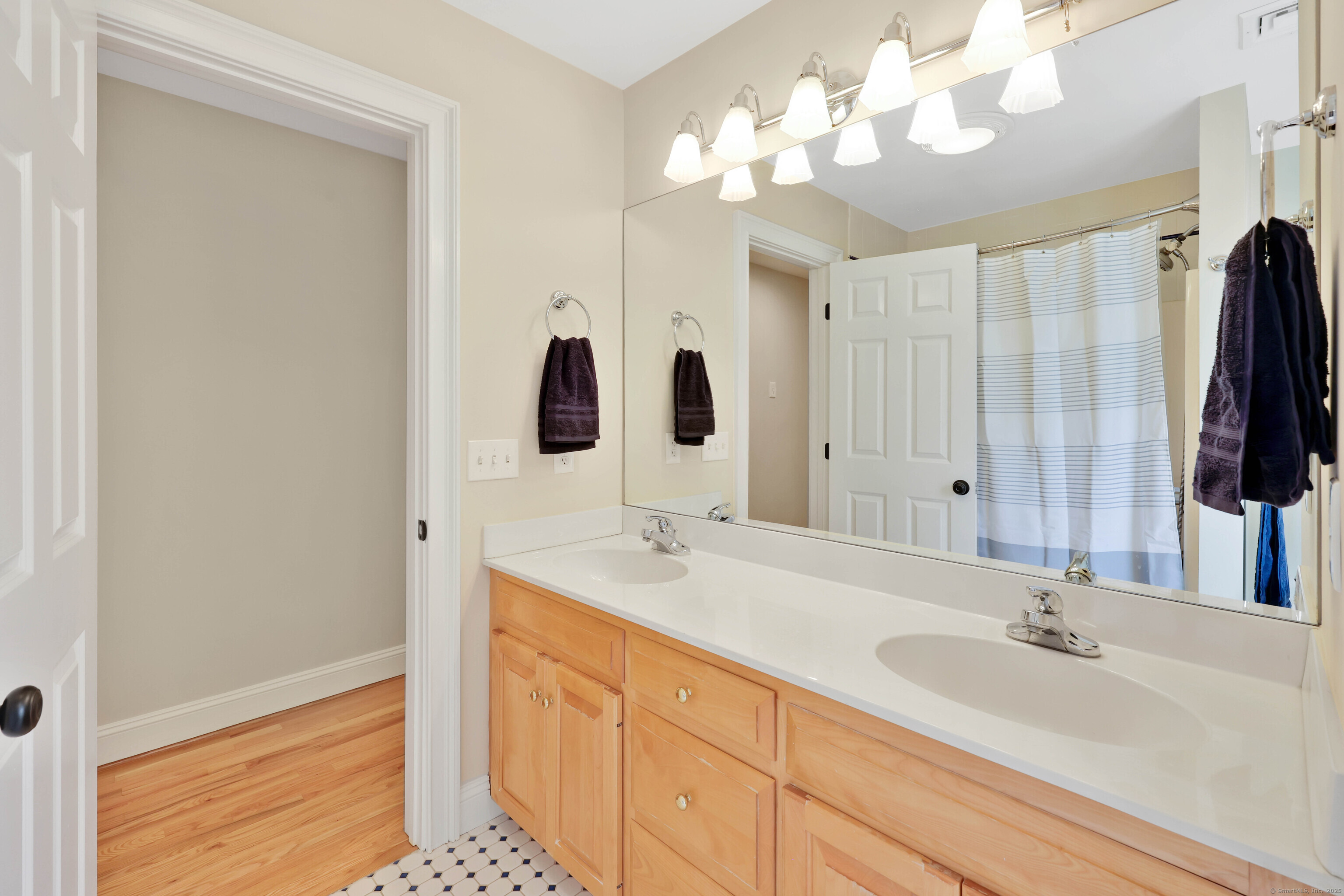 66 High Valley Drive, Canton, Connecticut image 28