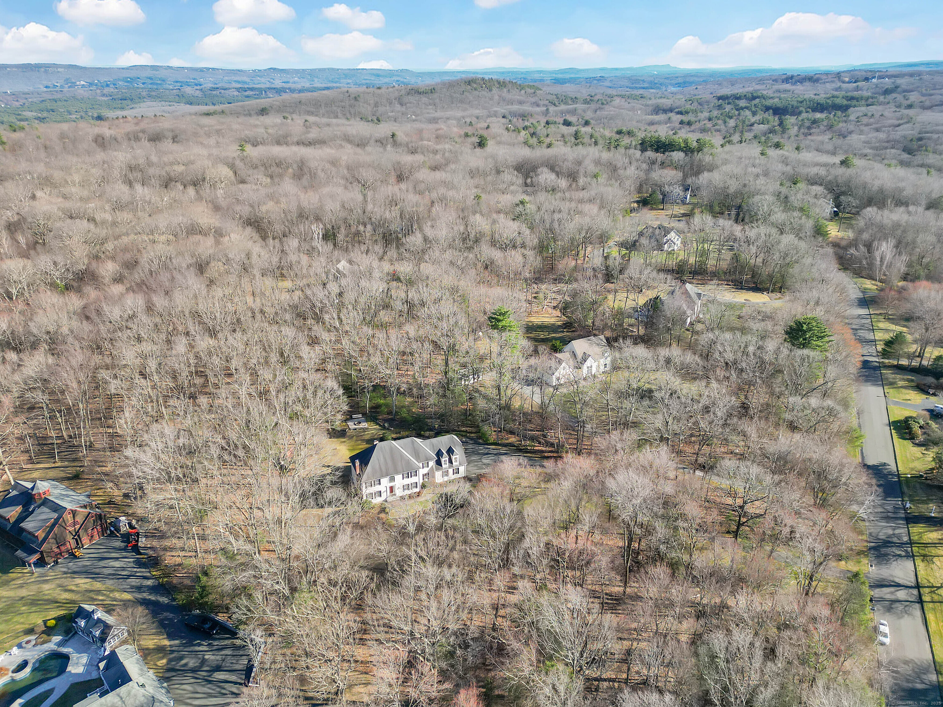 66 High Valley Drive, Canton, Connecticut image 37