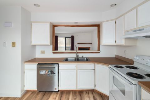 Tiny photo for 8 Driftway Road #C1, Danbury, CT 06811 (MLS # 24143750)