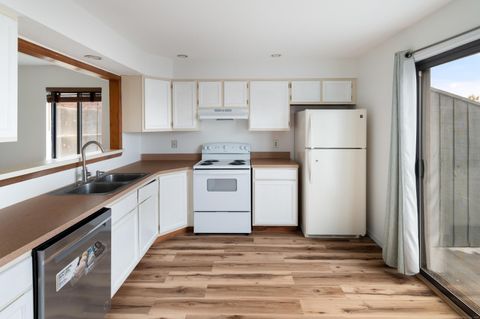 Tiny photo for 8 Driftway Road #C1, Danbury, CT 06811 (MLS # 24143750)