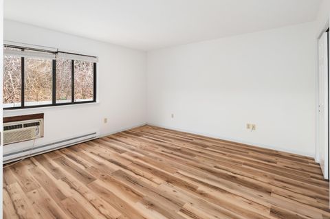 Tiny photo for 8 Driftway Road #C1, Danbury, CT 06811 (MLS # 24143750)