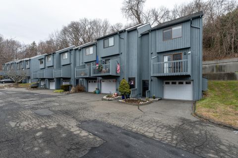 Tiny photo for 8 Driftway Road #C1, Danbury, CT 06811 (MLS # 24143750)