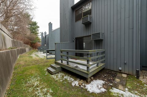 Tiny photo for 8 Driftway Road #C1, Danbury, CT 06811 (MLS # 24143750)