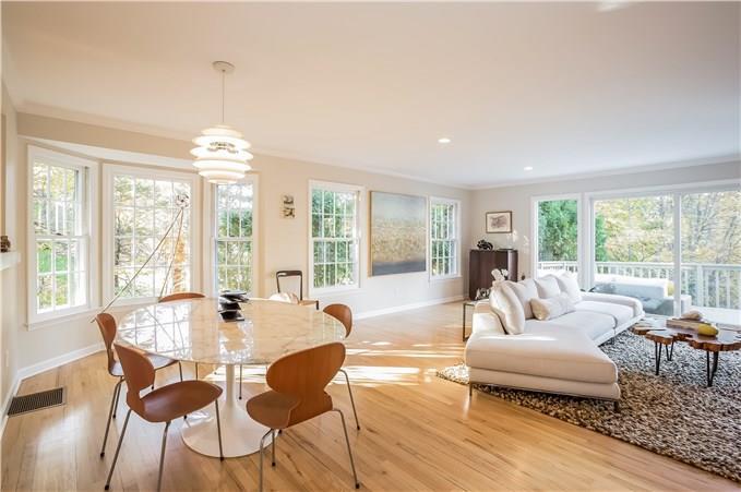 Photo 1 of 279 Park Street 7, New Canaan, Connecticut, $920,000, Web #: 99143379