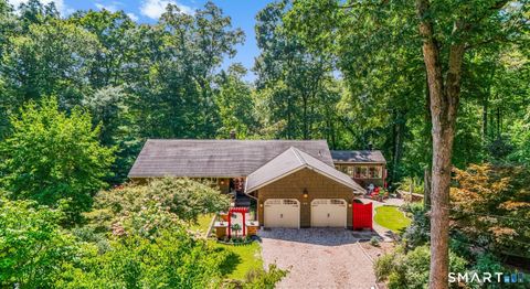 Photo of 92 Kenmore Road, Bloomfield, CT 06002 (MLS # 24159831)