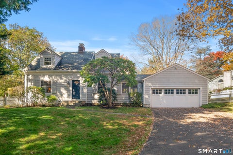 Photo of 3 Allen Lane, Westport, CT 06880 (MLS # 24216570)