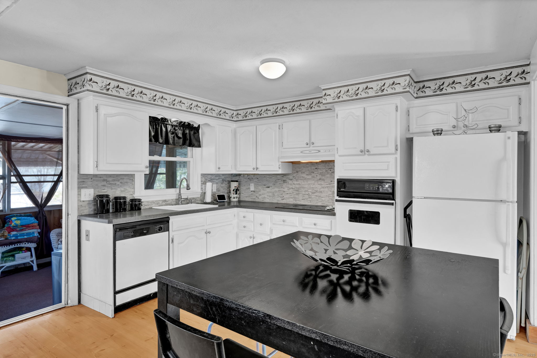 9 Crest Street, Wethersfield, Connecticut image 12