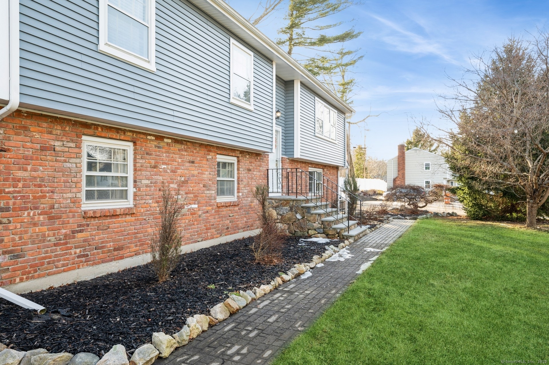 36 Hampton Lane, Stamford, Connecticut image 4