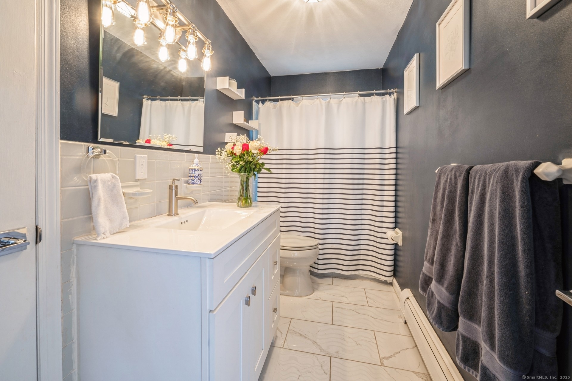 36 Hampton Lane, Stamford, Connecticut image 22