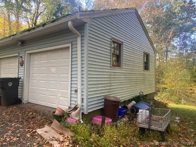 48 Alison Drive, Cheshire, Connecticut image 5