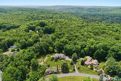 Tiny photo for 9 Brian Lane, Avon, CT 06001 (MLS # 24181917)