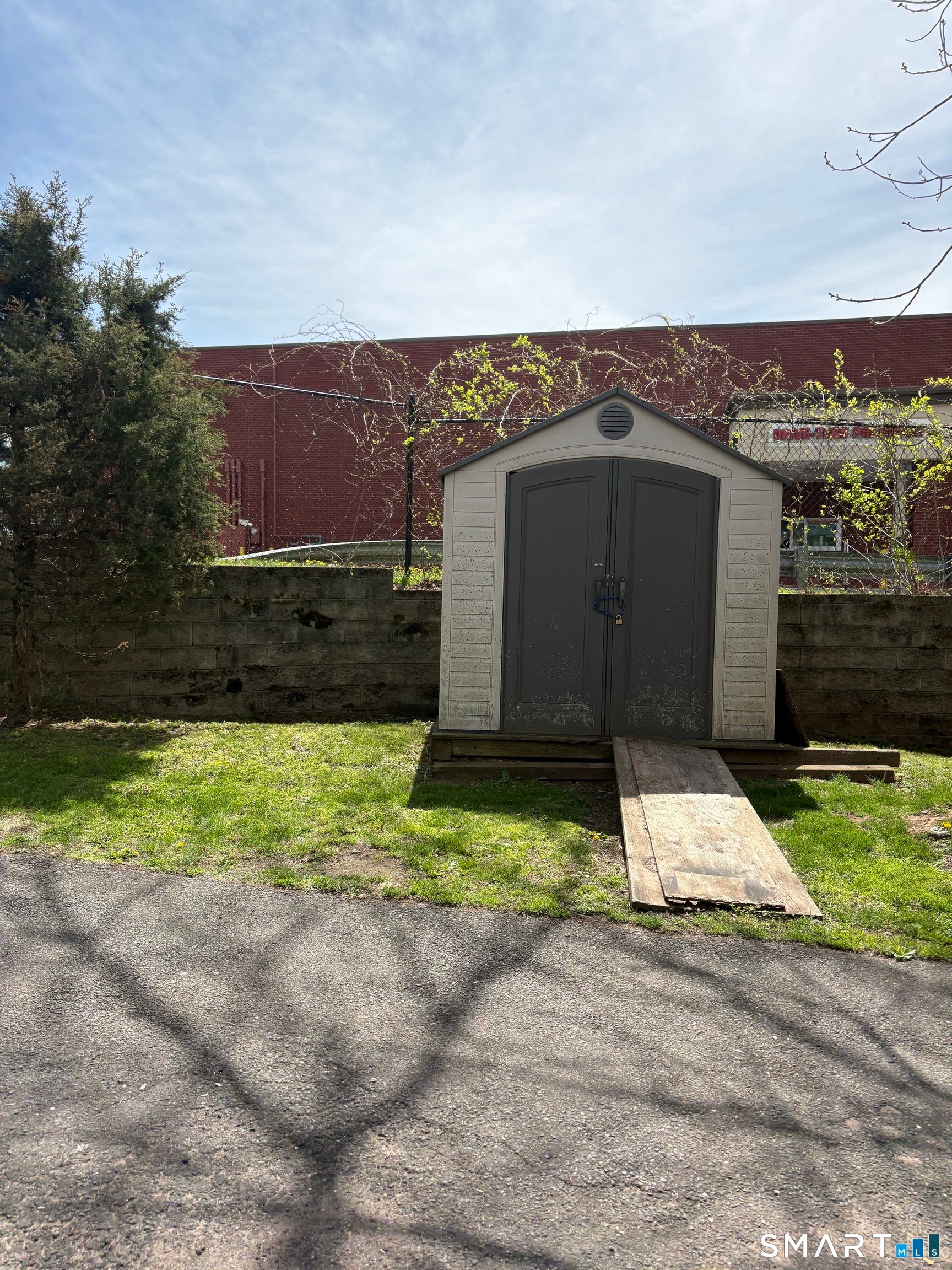 227 East Main Street