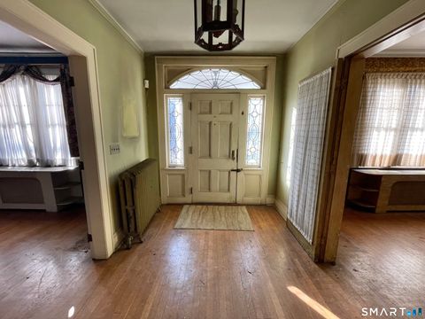 Tiny photo for 366 Brooklawn Avenue, Bridgeport, CT 06604 (MLS # 24144416)