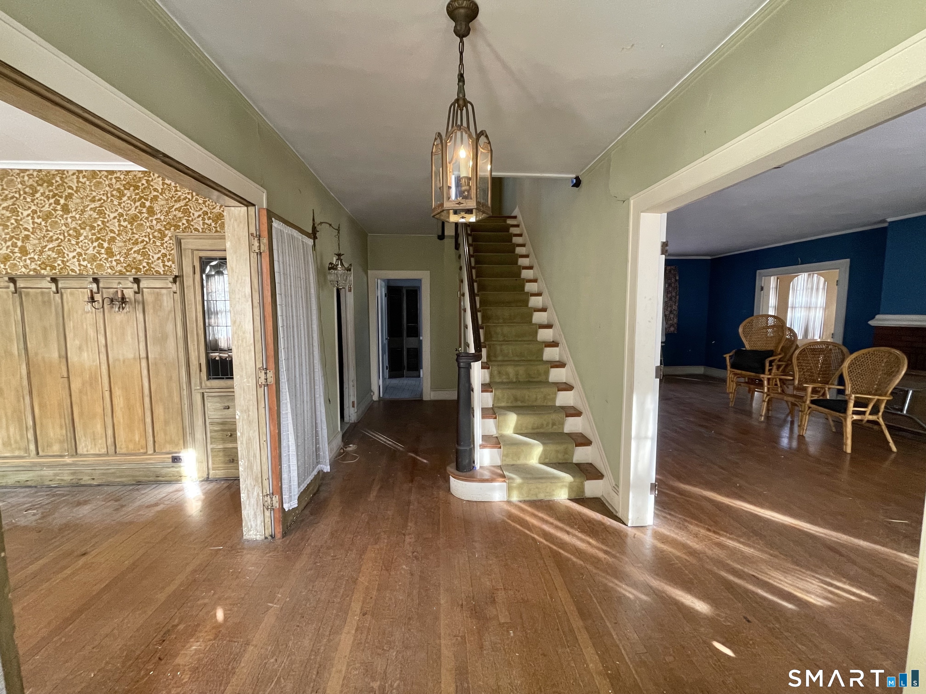 366 Brooklawn Avenue