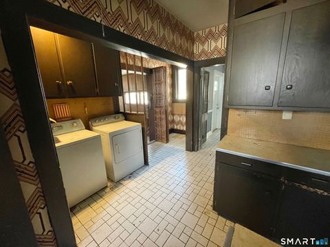 Tiny photo for 366 Brooklawn Avenue, Bridgeport, CT 06604 (MLS # 24144416)