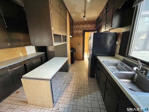 Tiny photo for 366 Brooklawn Avenue, Bridgeport, CT 06604 (MLS # 24144416)