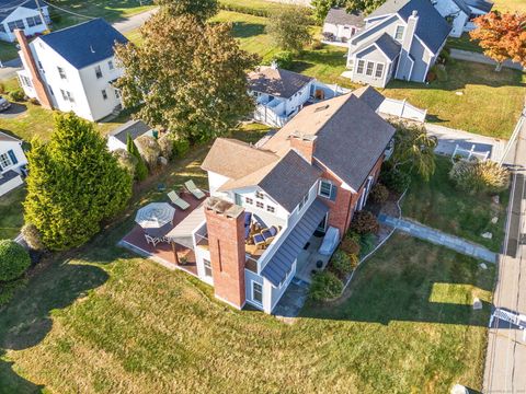 A home in Old Lyme