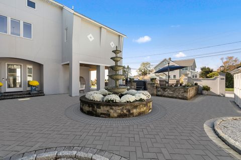 Tiny photo for 372 Maple Avenue, Old Saybrook, CT 06475 (MLS # 24134739)