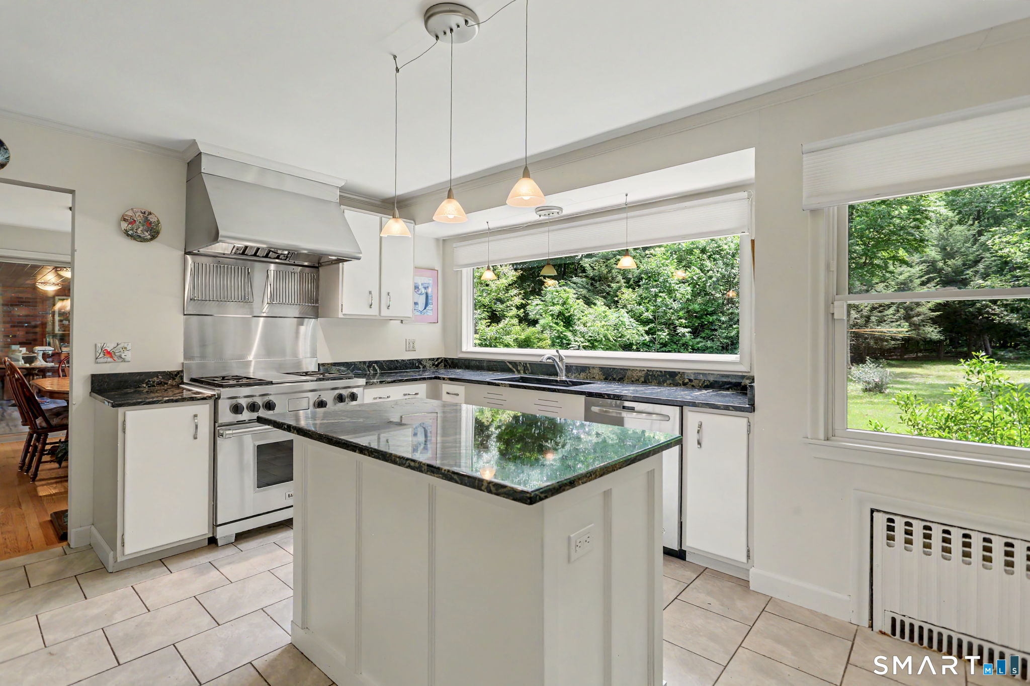 215 Hillfield Road