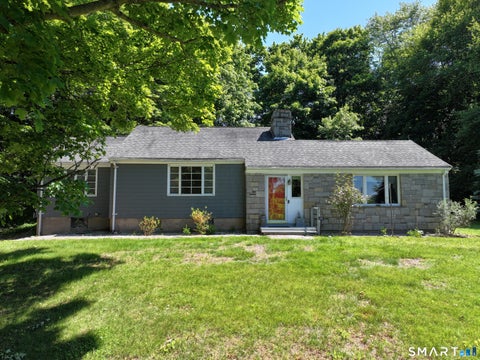 Homes For Sale - 244 Chestnut Hill Road<br/> Glastonbury, CT 06033