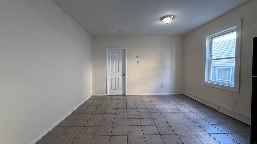 Photo of 236 Greenwich Avenue #5, Stamford, CT 06902 (MLS # 24163473)