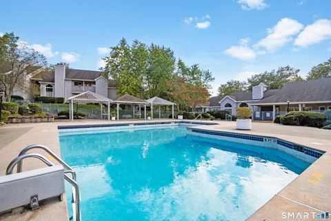 Tiny photo for 74 Crown Knoll Court #APT 162, Groton, CT 06340 (MLS # 24153799)