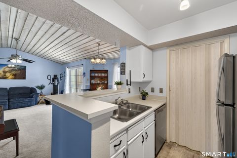 Tiny photo for 74 Crown Knoll Court #APT 162, Groton, CT 06340 (MLS # 24153799)