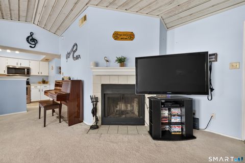 Tiny photo for 74 Crown Knoll Court #APT 162, Groton, CT 06340 (MLS # 24153799)