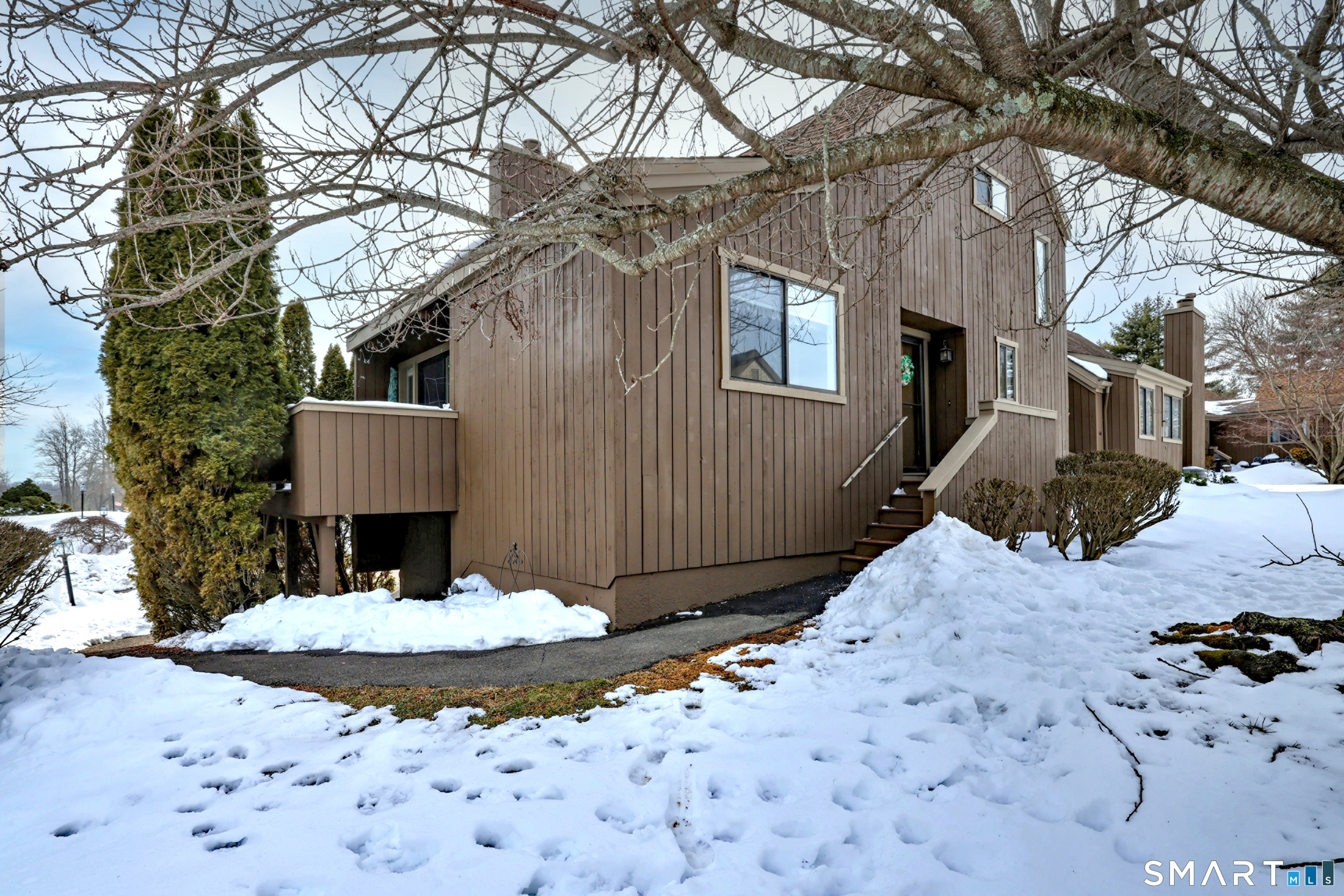 483 Commanche Lane B