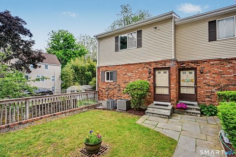 Condo For Sale - 83 Columbus Place #A<br/> Stamford, CT 06907